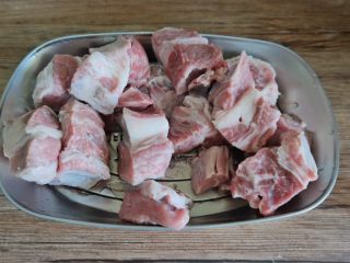 #食二星座#红酒烩牛肉Beef Bourguignon,我买的科尔沁牛腩洗净