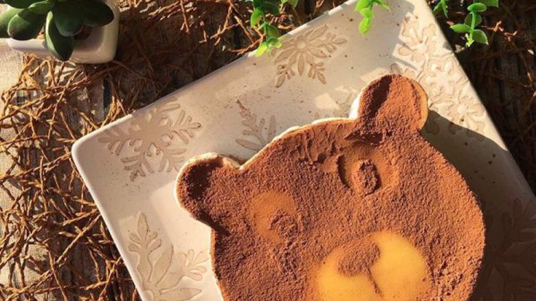 小熊蔓越莓千层蛋糕,成品图