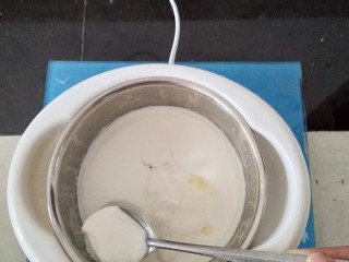 自制老酸奶,发酵完成，拔掉电源