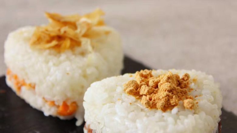 日式鲑鱼松,做鲑鱼寿司或者饭团也很棒！