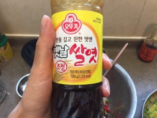 韓式香蒜辣烤雞,加45g韓國米糖漿，如圖。