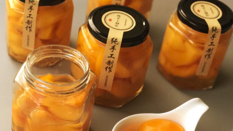 七妈自制无添加黄桃罐头,美味的黄桃罐头出来了