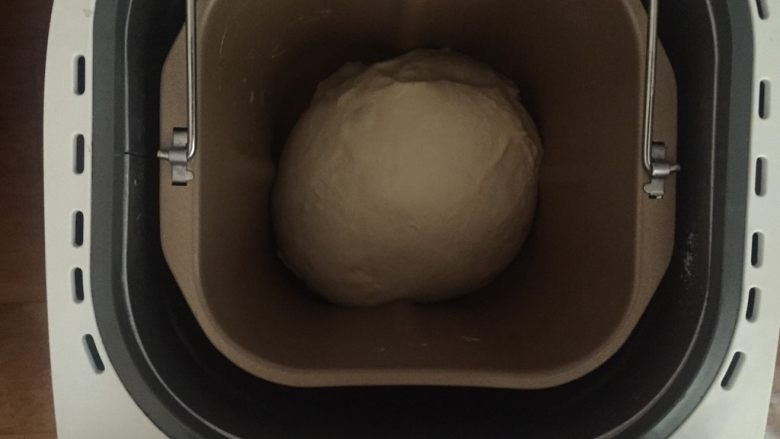 mini小餐包,直接放面包机发酵。