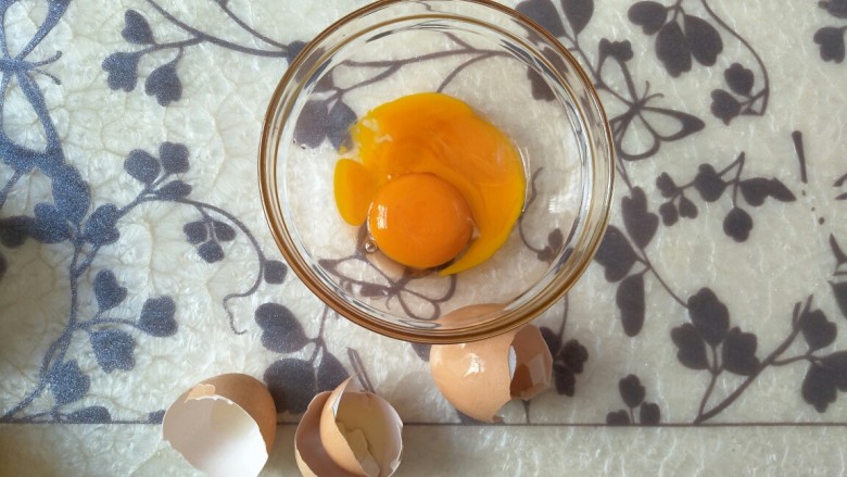 宝宝零添加健康零食蛋黄溶豆,只要蛋黄(35克蛋黄差不多中等大小鸡蛋，两个蛋黄)