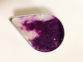 桂花紫薯山药糕,用模具做出各种喜欢的造型。