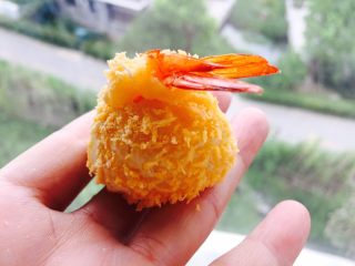 黄金虾球,是不是很诱人。