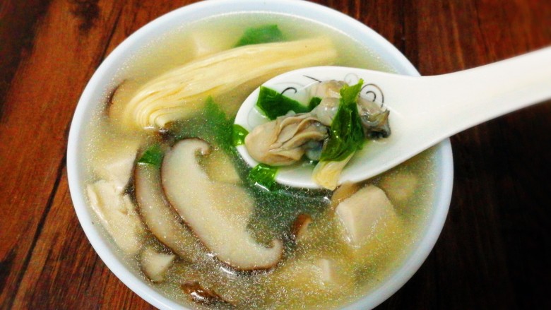 海蛎豆腐汤,特别鲜美