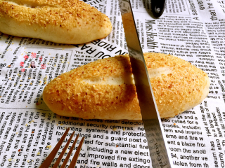麦香软欧香肠包,用法焙客面包刀切出来的切面，太完美了，大爱