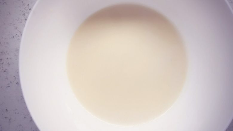 奶香玉米浓汤 宝宝辅食,留下细腻的玉米汁