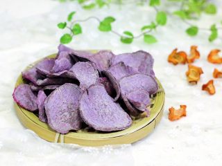 果蔬干,紫薯干成品图。