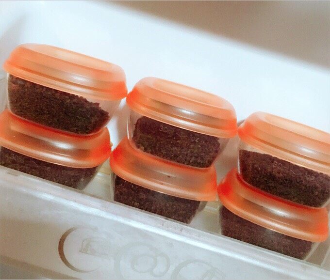 补铁猪肝粉,把装有猪肝粉的储存罐放至冰箱可以保存一个月左右（一定要放凉不然热气会使猪肝粉返潮）