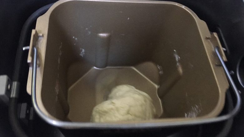 超级松软的奶香面包,开启面包机imix程序，20分钟