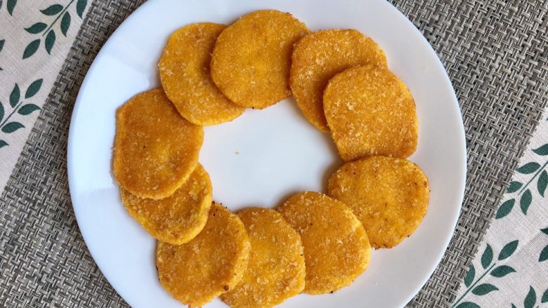 🎃香酥南瓜饼🎃,来杯牛奶 完美