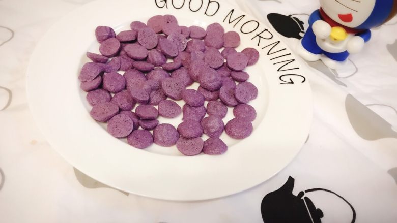 紫薯溶豆 宝宝辅食,紫薯溶豆就做好了～酥脆香甜～