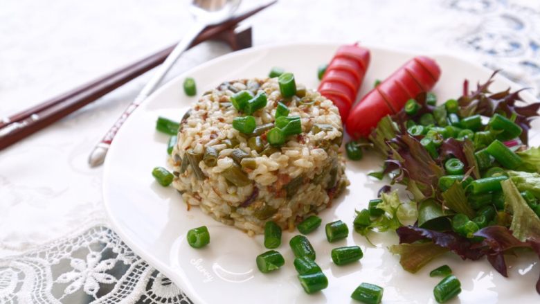 培根芸豆焖糙米饭