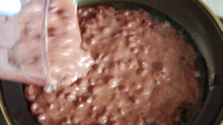 自己做的月饼馅料之～红豆沙,加入混合豆沙。