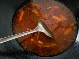 青花椒野生翘嘴鱼,加适量的汤