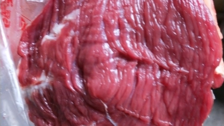 冷吃牛肉,新鲜的里脊牛肉