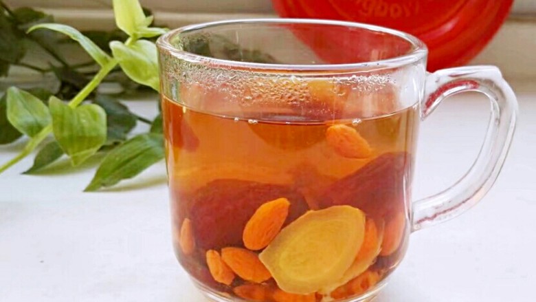 红枣姜片枸杞汤,成品。