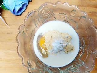 玉米面松饼,加入白糖，玉米面，泡打粉搅拌均匀