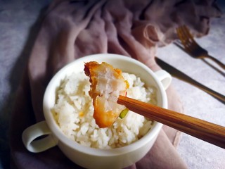 湘菜～剁椒蒸芋头仔,芋头很粉糯，粘上汤汁吃非常下饭！