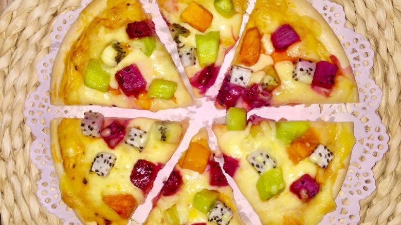 #甜味#缤纷水果披萨,缤纷水果披萨就完成咯！