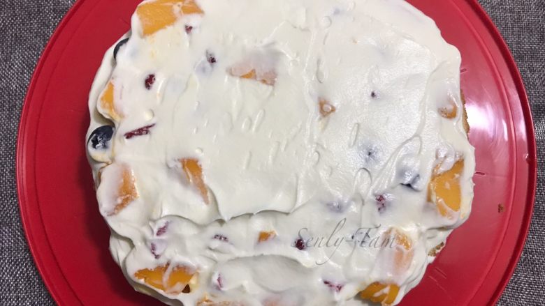 水果裸蛋糕,再抹一层奶油