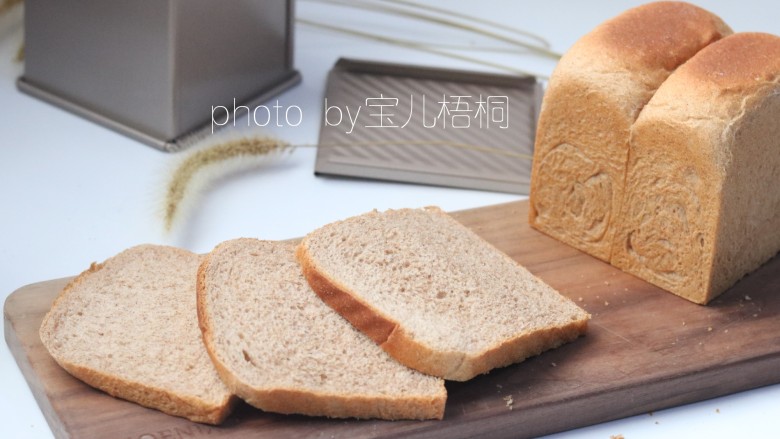 全麦土司面包,成品图