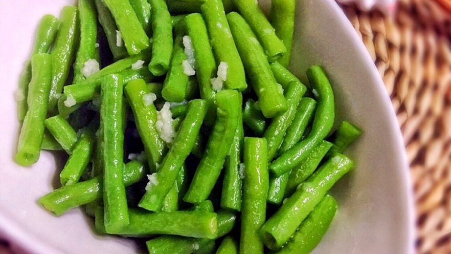 绿色美食+健康少油蒜泥拌长豆（豇豆）