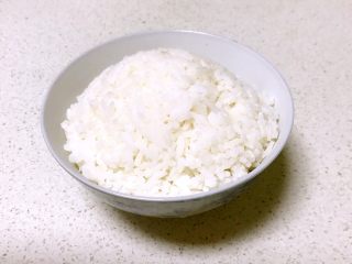 哈尔滨红肠炒饭,热米饭1碗