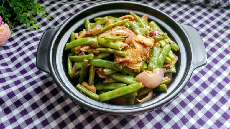 绿色美食+干锅四季豆（微辣）