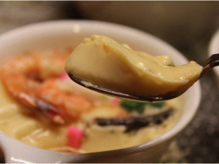 日式茶碗蒸,滑嫩又没有空洞的蒸蛋。