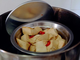 豉汁蒸豆腐,15分鐘，香噴噴的豆腐出鍋啦！