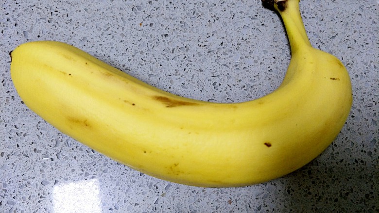 香蕉牛奶椰蓉包,香蕉不用选择太大的，越熟香蕉越甜