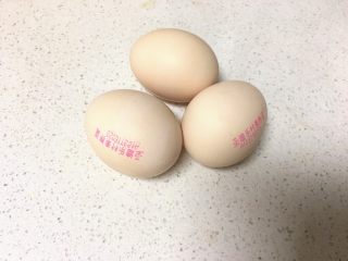 滑蛋虾仁,3只鸡蛋