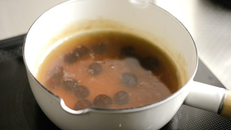 两种珍珠+波霸奶茶,珍珠浮起后闷20分钟。