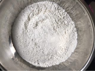 南瓜豆沙包,面粉300g 