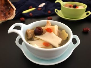 椰子粉葛煲老鸡～秋季滋养汤汤