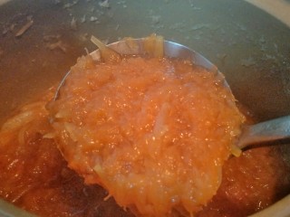 柚子酱+柚子茶=双拼菜谱,熬到像果酱浓稠的状态就表示好了，大概2个半小时左右。