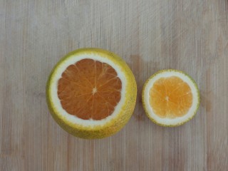 橙子果冻,从果把处切开