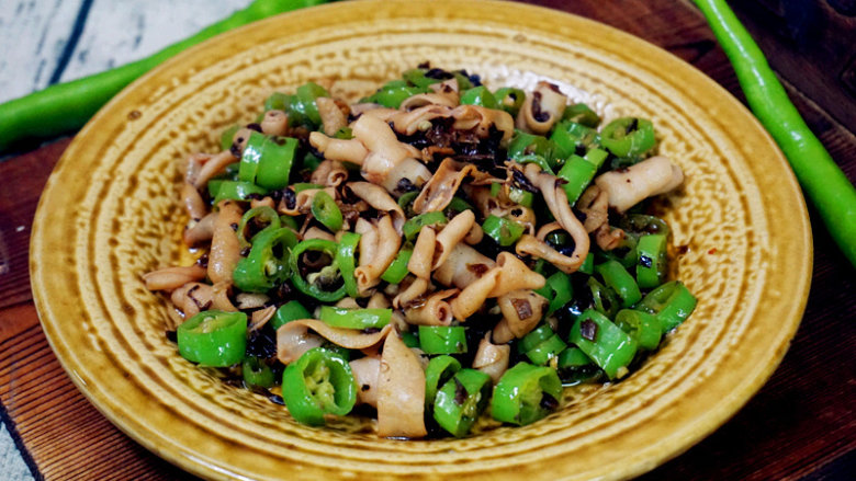 碎米芽菜炒鹅肠