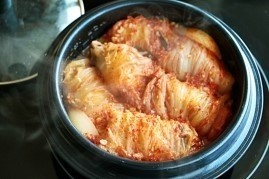 韩式泡菜卷猪肉,中火炖🔥