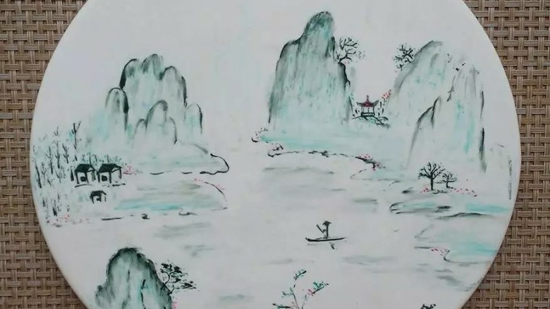 那些日子做过的餐盘画,桂林山水甲天下。