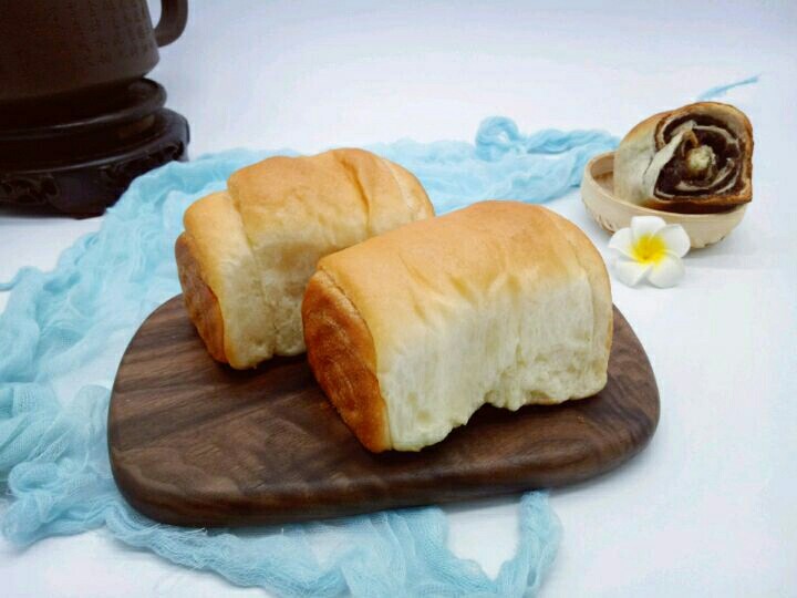 最爱面包＋豆沙馅小面包