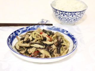 榨菜香菇炒肉丝