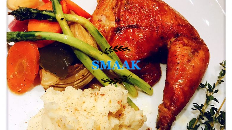 感恩节食谱-烤鸡（家庭版）,搭配土豆泥，蔬菜装盘