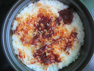 石锅拌饭,刷上一层韩式辣酱