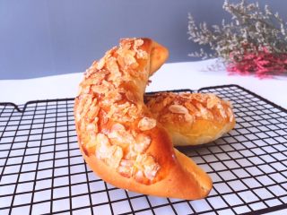 最爱面包+杏仁面包