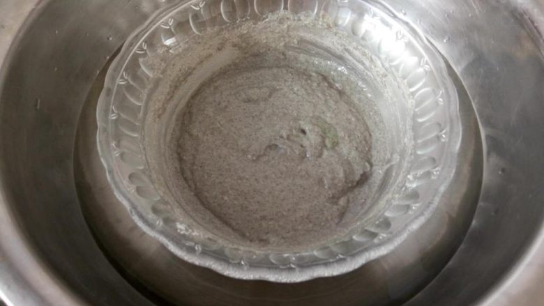 宝宝辅食-双米菠菜糕
10M以上,放入50°温水中等待发酵，大约40-60分钟。
