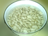 基础白豆沙,浸泡后的芸豆吸水胀大